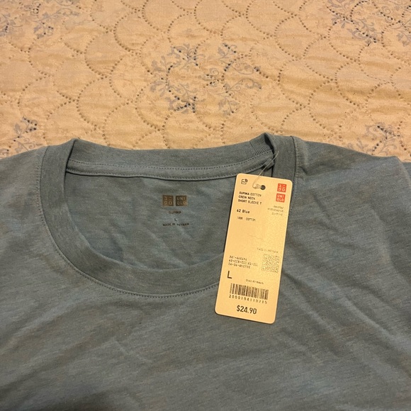 Uniqlo Men's Supima Cotton Tee - Light Purple - Picture 6 of 6